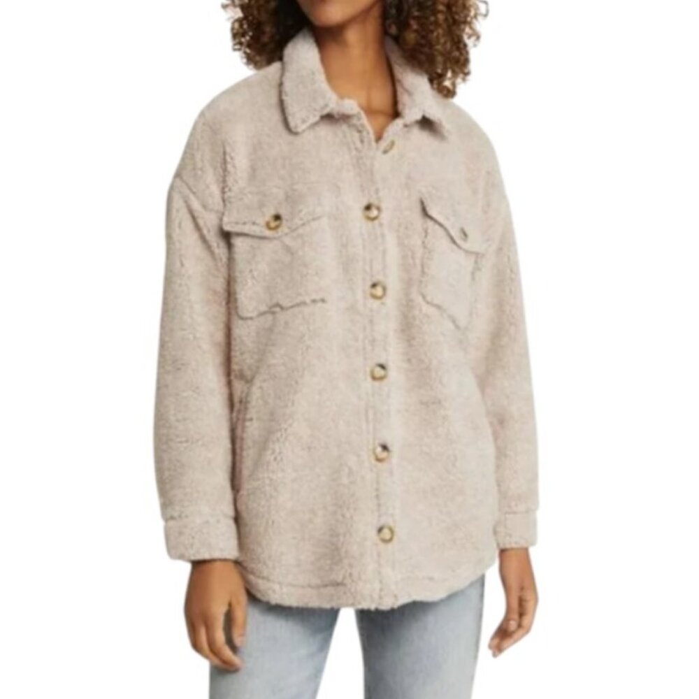 Oyoangle cream oversized teddy shacket size M/L